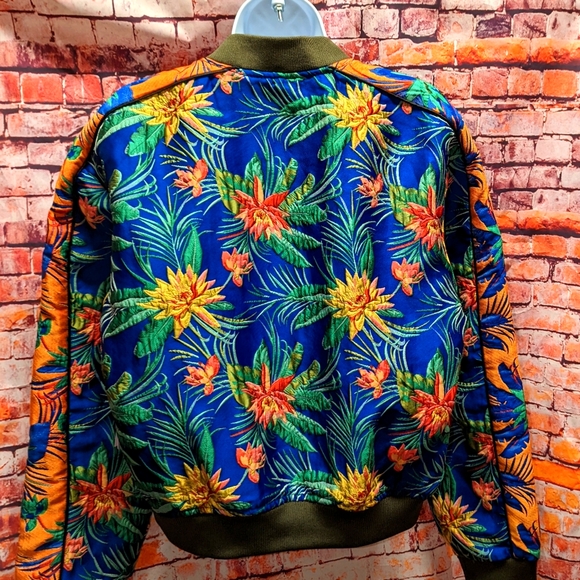 Guess Paradise Jacquard Embroidery Bomber Jacket Medium - Picture 5 of 12